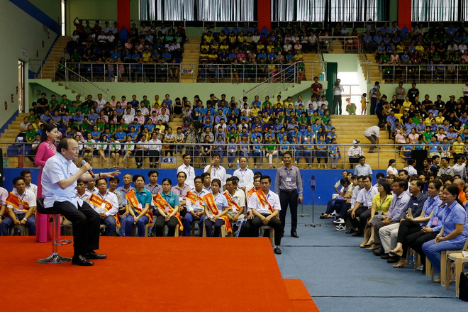 Thủ tướng đối thoại với 3.000 công nhân, người lao động phía Nam ảnh 1