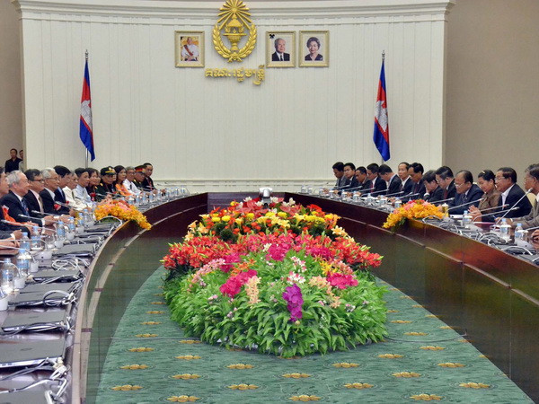 Thủ tướng Campuchia tiếp Hội Hữu nghị Việt Nam-Campuchia ảnh 1