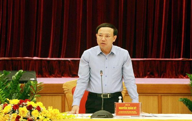 Bí thư Tỉnh ủy Quảng Ninh Nguyễn Xuân Ký phát biểu tại hội nghị. (Ảnh: Văn Đức/TTXVN) Nghị quyết đi vào cuộc sống làm thay đổi diện mạo tỉnh Quảng Ninh ảnh 3