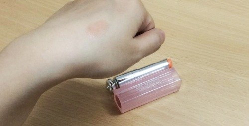 Trải nghiệm cảm giác "công chúa" với son dưỡng Dior ảnh 2