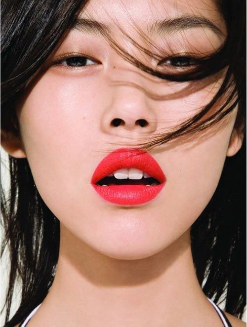 Bí quyết sở hữu làn da trắng sứ của siêu mẫu châu Á Liu Wen ảnh 4