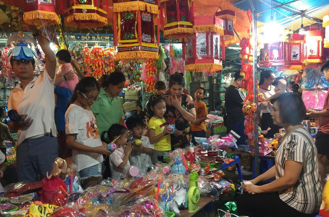 Đêm rằm Trung thu, Hà Nội không mưa, các khu vực còn lại mưa rào ảnh 1