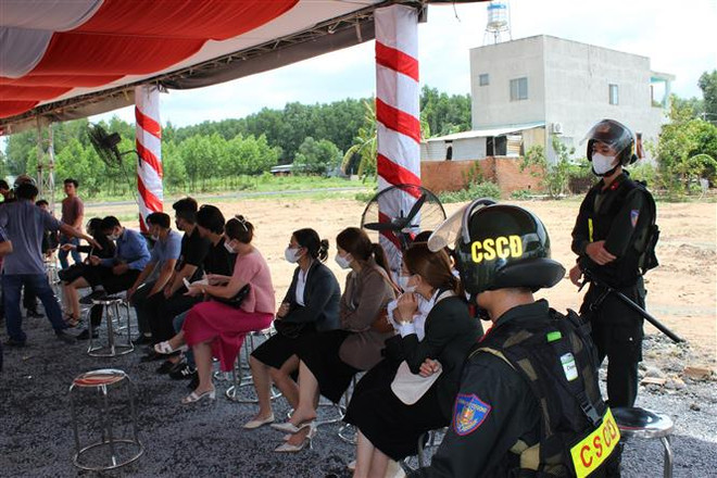 Tạm giữ hình sự 22 đối tượng trong vụ lập dự án "ma" ở Đồng Nai ảnh 1