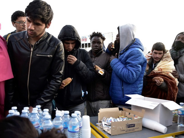 Quốc hội Đức thông qua các biện pháp cứng rắn hơn về di trú ảnh 1