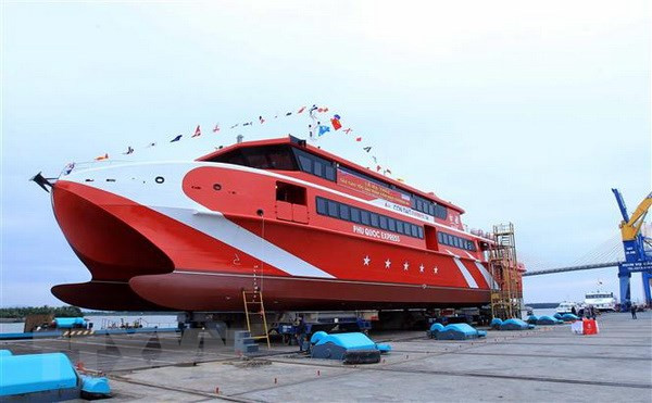 Tàu cao tốc Vũng Tàu-Côn Đảo mới đưa vào vận hành đã gặp sự cố ảnh 1