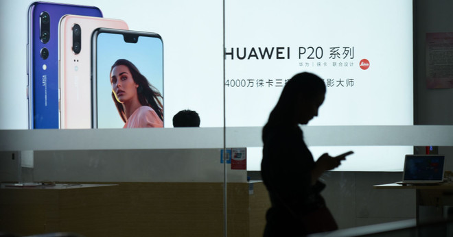 Gartner: Huawei đắc lợi từ cuộc đua tăng giá của Apple, Samsung ảnh 1