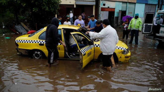 Bão nhiệt đới Amanda hoành hành tại El Salvador và Guatemala ảnh 1