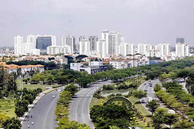 Cử tri mong quyết sách phát triển kinh tế 2015 phải "căn cơ hơn" ảnh 1