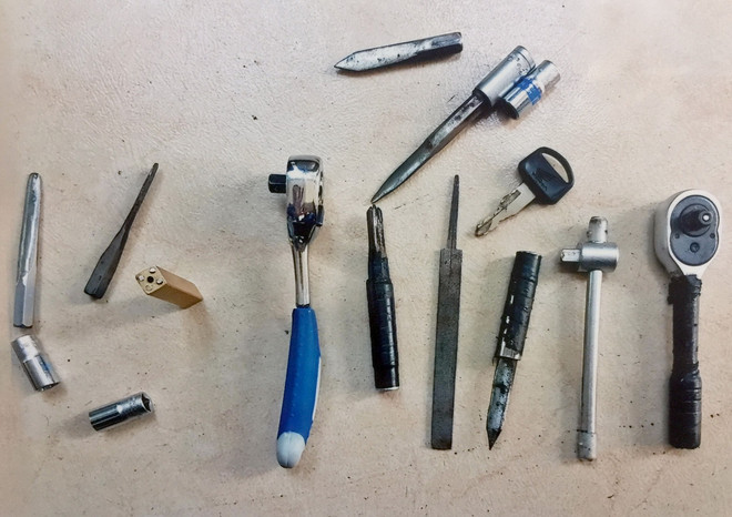 Triệt phá hàng loạt ổ nhóm trộm cắp, tiêu thụ xe máy sang Trung Quốc ảnh 3