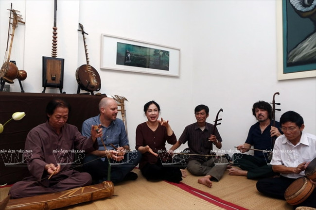 Chuyện xẩm - không gian thuần chất của âm nhạc truyền thống ảnh 7