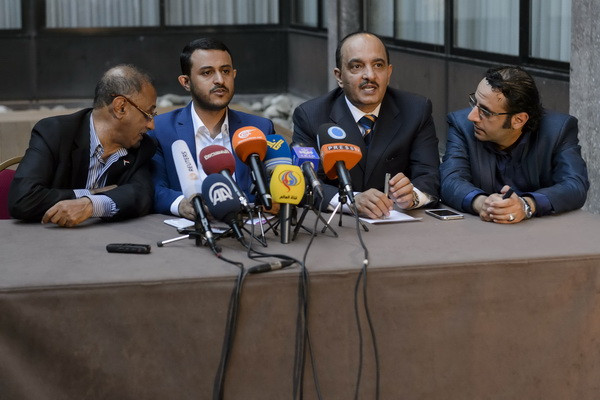 Yemen: Liên quân không kích phiến quân sau khi đàm phán thất bại ảnh 1