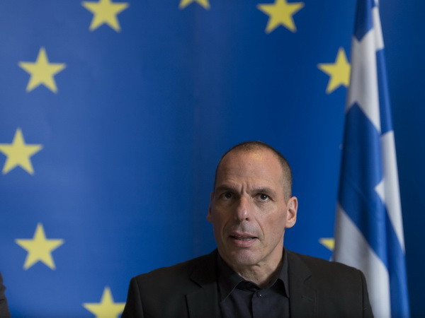 ECB tăng tiền trợ giúp cho các ngân hàng Hy Lạp thêm 1,8 tỷ euro ảnh 1