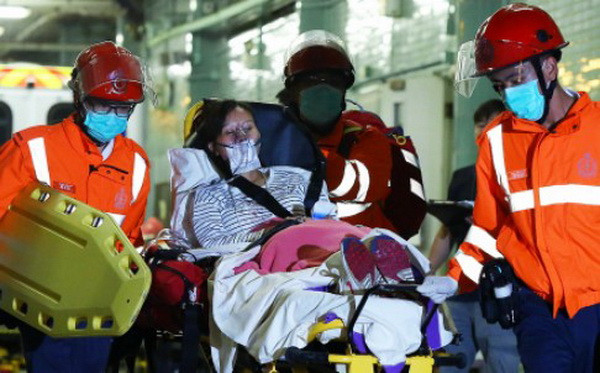 Va chạm phà tại Hong Kong khiến hơn 100 người bị thương ảnh 1