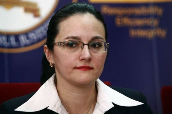 Romania bắt giam trưởng công tố vì cáo buộc tham nhũng ảnh 1