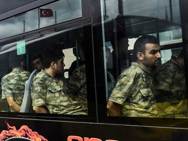 Thổ Nhĩ Kỳ nỗ lực kết án chung thân 16 đối tượng trong vụ đảo chính ảnh 1