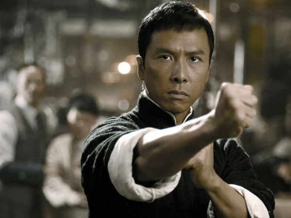 Chân Tử Đơn tẩy chay United Airlines sau vụ lôi khách gốc Việt ảnh 1