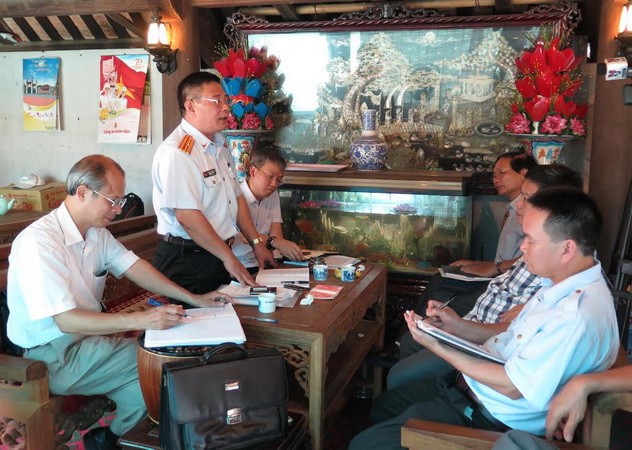 Vụ dựng bia "chui" tại đền Trần: Yêu cầu di dời trước 15/5 ảnh 1