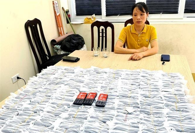 Hà Giang: Thu giữ hơn 1.500 điện thoại di động không rõ nguồn gốc ảnh 1