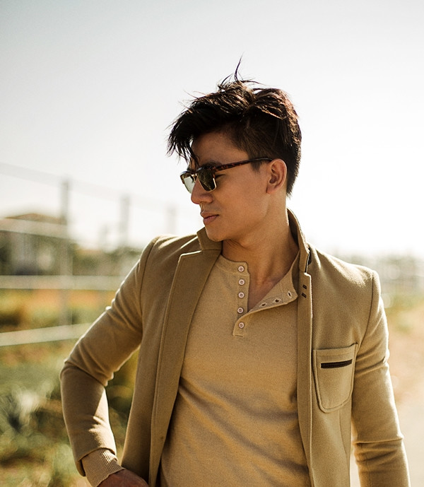 Gương mặt "soái ca" 9x thu hút bao chị em rủ nhau đi xem phim ảnh 1