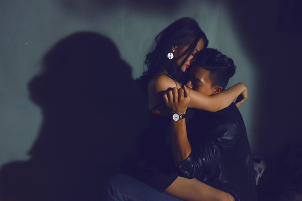 Gương mặt "soái ca" 9x thu hút bao chị em rủ nhau đi xem phim ảnh 3