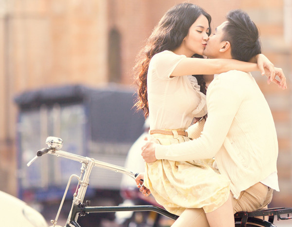 Những chuyện tình đẹp đáng ngưỡng mộ trong showbiz Việt ảnh 4