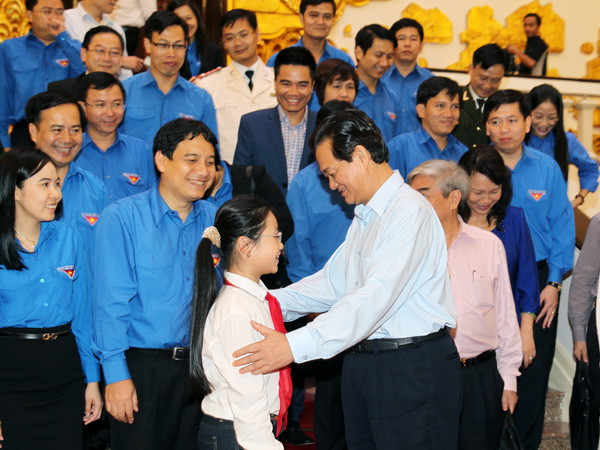 Động viên thế hệ trẻ đóng góp tích cực vào phát triển đất nước ảnh 1