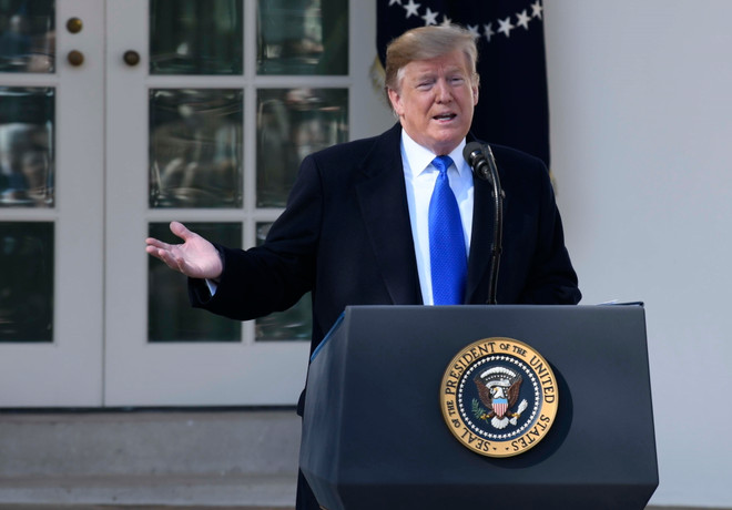 Nhiều bang kiện chính quyền Tổng thống Trump về tình trạng khẩn cấp ảnh 1