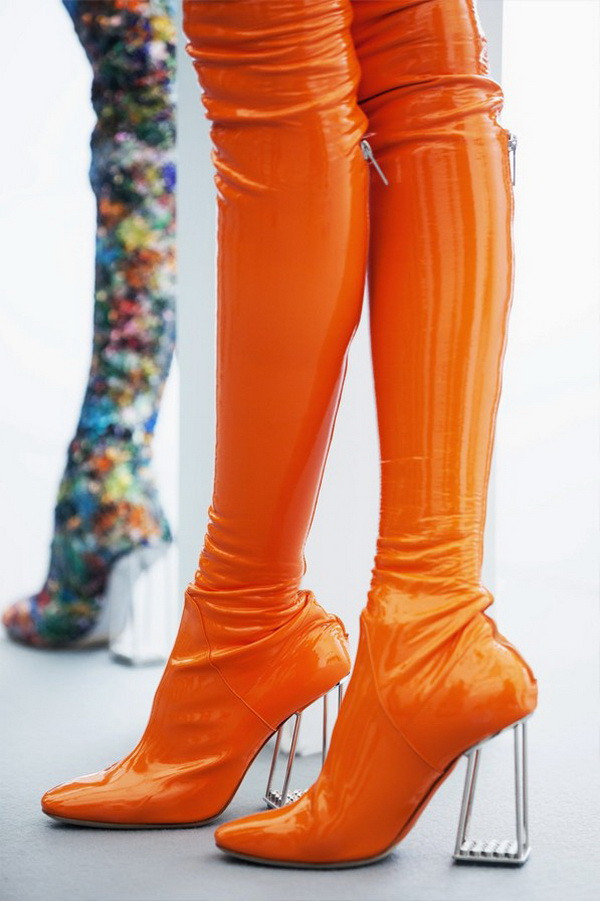 Christian Dior Haute Couture Xuân Hè 2015: Những cô nàng "glam rock" ảnh 5