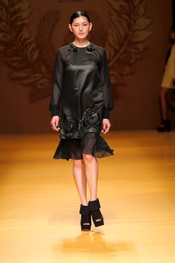 NTK Công Trí mang "lúa Việt" đi trình diễn ở Tuần lễ thời trang Tokyo ảnh 3