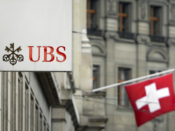 Mỹ điều tra UBS liên quan đến việc giúp khách hàng trốn thuế ảnh 1