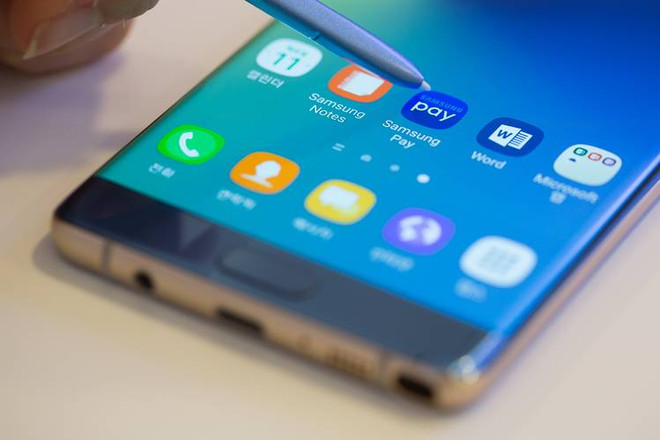 Mỹ khuyến cáo không sử dụng Samsung Galaxy Note 7 trên máy bay ảnh 1