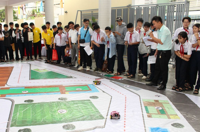 da nang_hoc sinh_khoa hoc 3.jpg