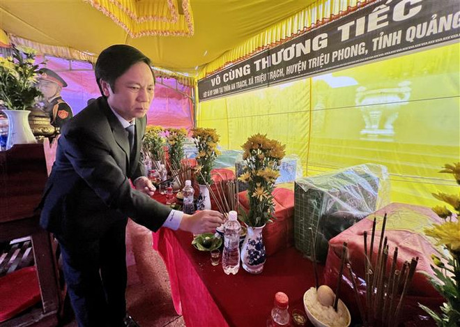 An táng 8 hài cốt liệt sỹ hy sinh trong kháng chiến chống Mỹ ảnh 3