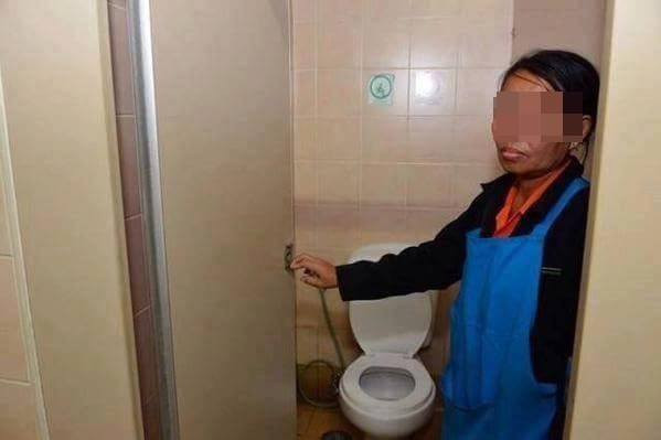 Phát hiện camera "giấu kín" trong nhà vệ sinh công cộng Thái Lan ảnh 4