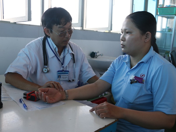 [Video] Hỗ trợ 50% chi phí khám bệnh nghề nghiệp cho người lao động ảnh 1