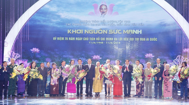 Hà Nội tổ chức tôn vinh các điển hình tiên tiến thi đua yêu nước ảnh 1