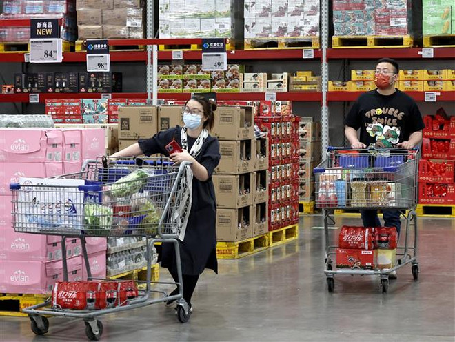 Trung Quốc: Thượng Hải cho mở cửa trở lại các trung tâm mua sắm ảnh 1