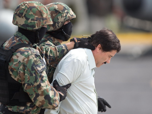 Mexico thu giữ nhiều tài sản của "bố già" vượt ngục El Chapo ảnh 1