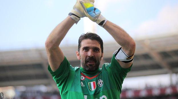 Gianluigi Buffon - Người "cận vệ" cuối cùng của tuyển Italy ảnh 1
