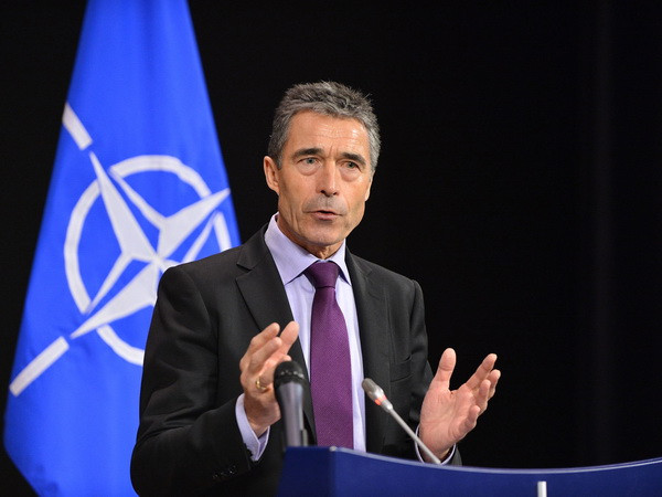 Tổng thống Ukraine bổ nhiệm cựu Tổng Thư ký NATO làm cố vấn ảnh 1