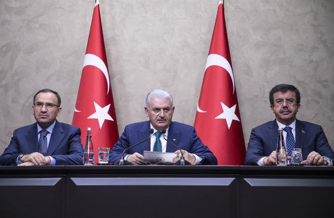 Thổ Nhĩ Kỳ bác bỏ tin về việc trực thăng bị bắn rơi ở Syria ảnh 1