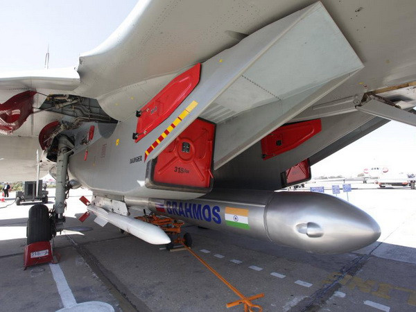 Nhiều nước từ châu Á tìm mua Su-30MKI trang bị tên lửa BrahMos ảnh 1