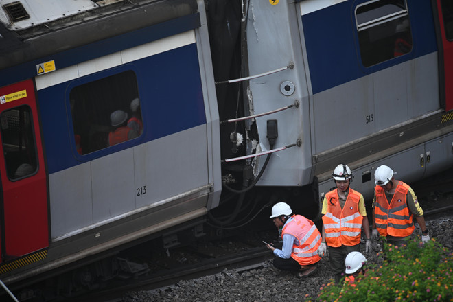 Hệ thống tàu điện ngầm Hong Kong gặp sự cố khiến 8 người bị thương ảnh 1