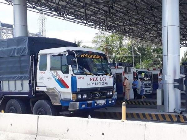 Bài 2: Cách nào để bịt ‘lỗ hổng’ thất thoát, gian lận thu phí BOT? ảnh 2