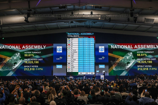 nam phi-bau cu 2.jpg