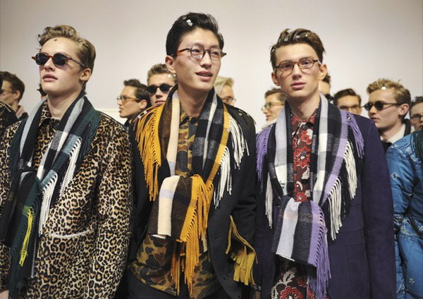 Toàn cảnh buổi diễn Burberry Prorsum Nam Thu Đông 2015 - 2016 ảnh 7