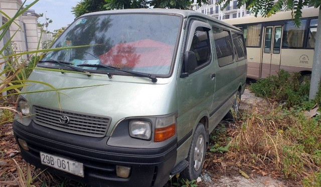 Lại xảy ra bỏ quên học sinh trên ôtô, cơ quan chức năng Hà Nội nói gì? ảnh 1