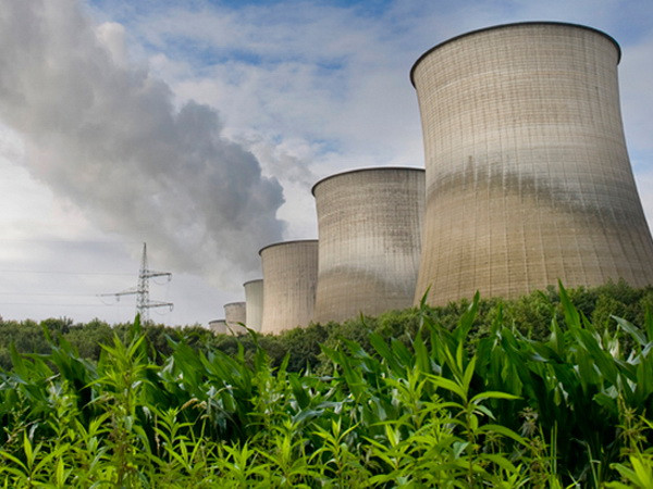 Anh chậm chạp trong đầu tư năng lượng ít thải khí CO2 ảnh 1