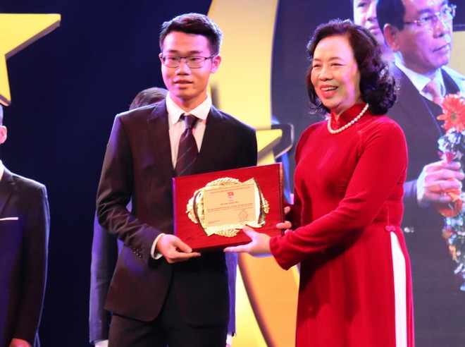 Đinh Quang Hiếu: Chàng trai vàng với những “cú đúp” giải thưởng ảnh 2