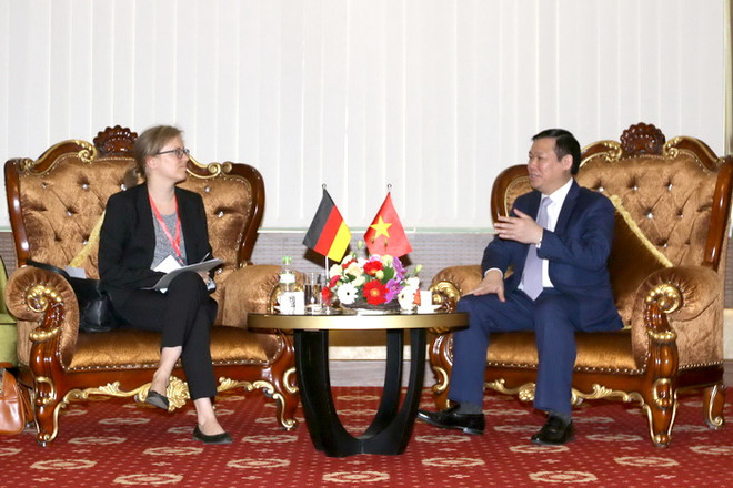 Đức đặc biệt quan tâm hợp tác với Việt Nam trong bảo vệ môi trường ảnh 1